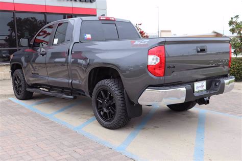 New 2021 Toyota Tundra 4WD SR5 Crew Cab Pickup in Weatherford #MX961040