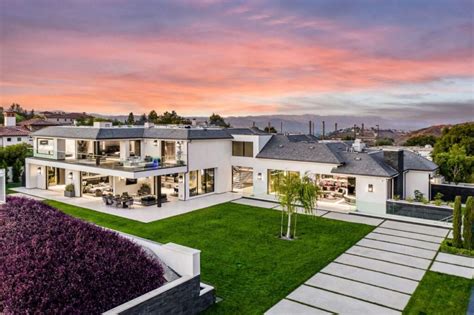 37999000 Striking Modern California Mansion With The Highest Quality