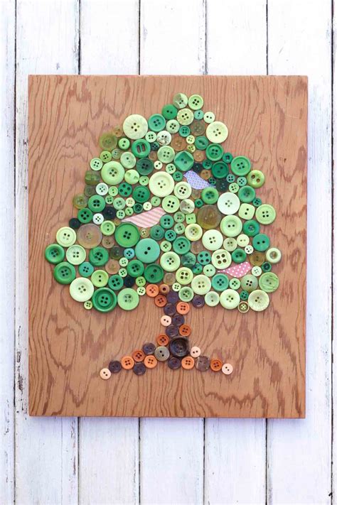 Perfect for toddlers, preschoolers, kindergartners, and elementary kids. 13 Cute And Easy Button Crafts For Kids And Adults ...
