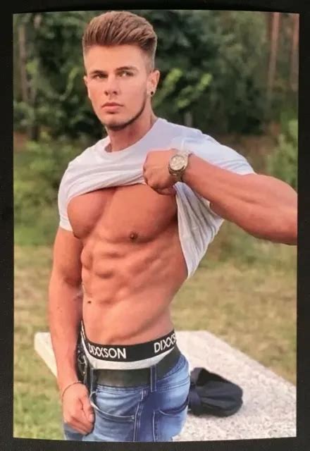 Photo Hot Sexy Stud Muscular Hunk Shirtless Male In Jeans Man 4x6