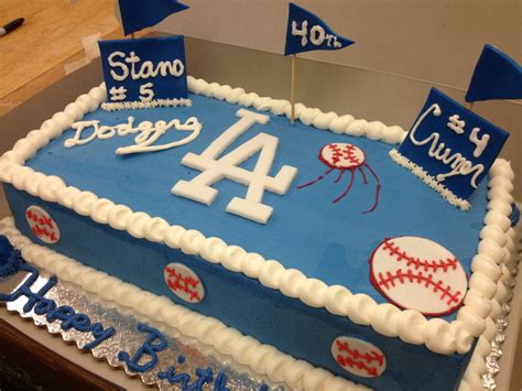 How about wine glasses, tools, vintage automobiles… LA Dodger Cake! | Desserts in 2019 | Dodgers cake, Birthday sheet cakes, Cake