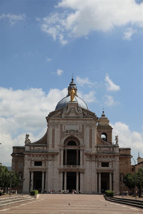Basilica Di Santa Maria Degli Angeli Ad Assisi Unica Umbria