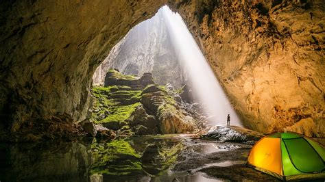Son Doong Expedition Explore The World S Biggest Cave In Vietnam Caving Underground