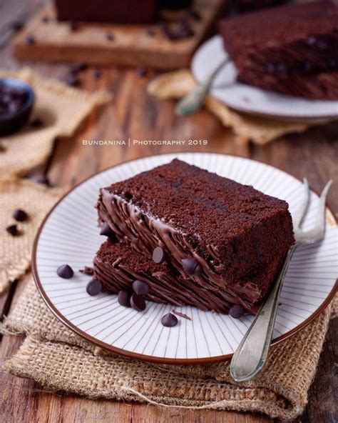 Ada beberapa kue lebaran kekinian yang bisa kamu buat sendiri, di antaranya seperti berikut ini. Resep bolu kukus kekinian istimewa di 2020 | Kue bolu ...