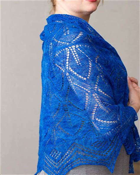 Our directory links to free knitting patterns only. Ancient Egyptian Lace & Color from KnitPicks.com Knitting by Anna Dalvi