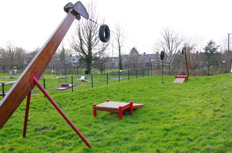 De stad beringen blijft zo investeren in de modernisering van de speeltuin onder de uitkijktoren. KMC_7847 | Speeltuinvereniging Pernis
