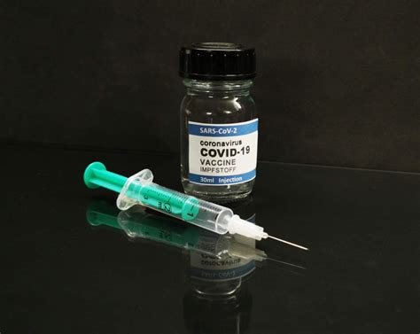 A range of vaccines are being used to reduce people's chances of getting sick, needing hospital. Waarschuwing van GGD | UitgeestOnline