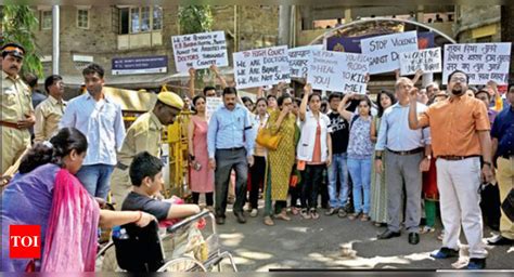 medical teachers at all municipal hospitals issue ultimatum mumbai news times of india