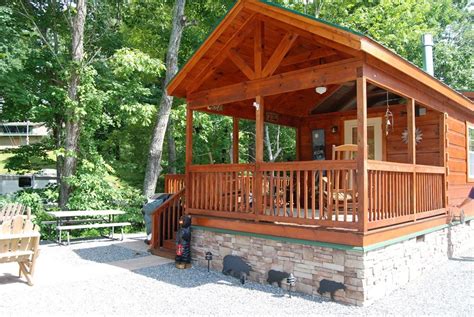 Green River Log Cabins Builds Custom Park Models In 3 Weeks Tiny