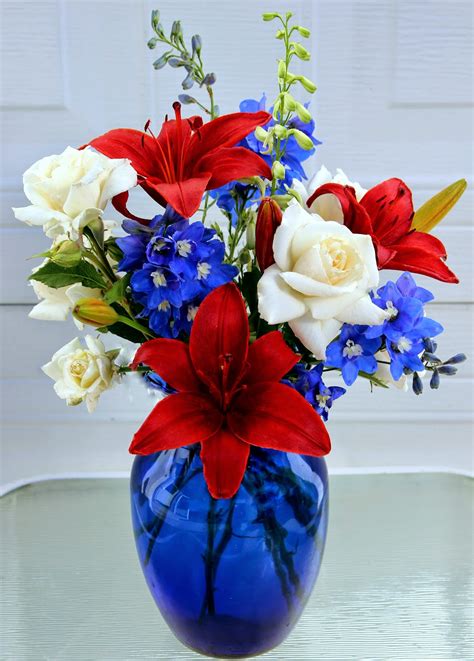 Floral Arrangements Red White And Blue For The 4th Of July Hooray