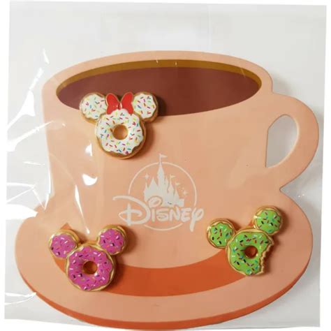 Disney Store Mickey And Minnie Mouse Donuts Pin Set Snacks Food Eats Pins Official £3099