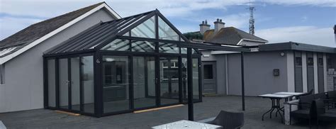 Home & garden online trade show. Commercial canopies & covered smoking areas in aluminium ...