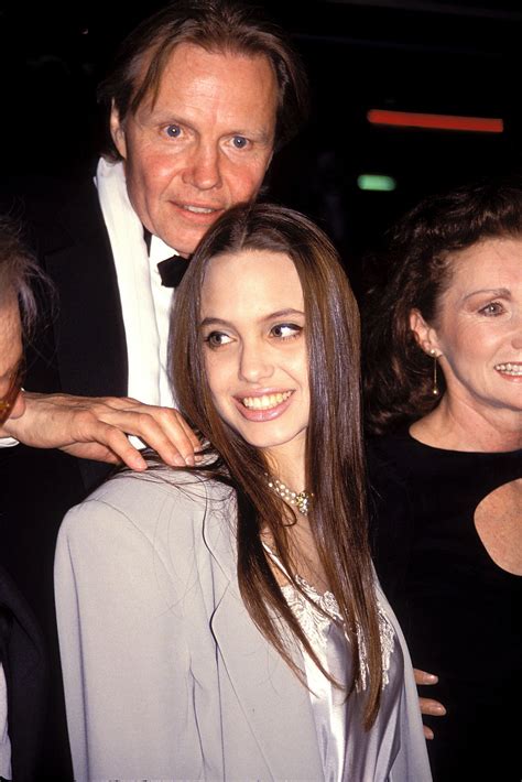 Jon Voight And Angelina Jolie Famous Stars And Their Famous Dads