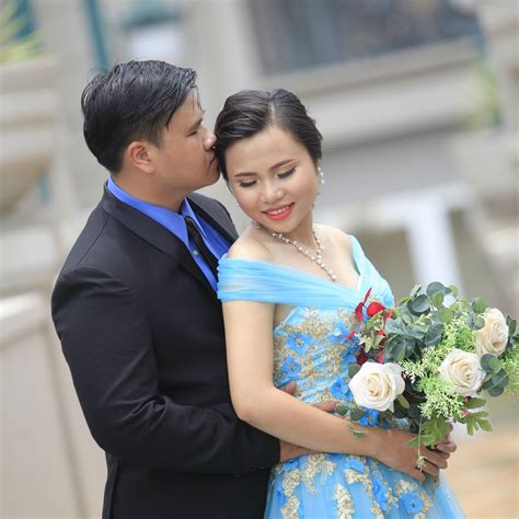 Nàng kỹ thuật viên xét nghiệm chưa một mối tình, e ngại phải yêu xa và cái kết. Bạn muốn hẹn hò": Các cặp đôi đã kết hôn bây giờ ra sao?