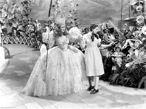 Dorothy And Glinda The Wizard Of Oz Photo 4442955 Fanpop