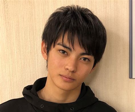 女性 人 肖像画 モデル 顔 悲しい 若いです ファッション 幸せ 女の子. 神尾楓珠は誰に似てる？柳楽優弥・中山優馬・今井翼似を画像 ...