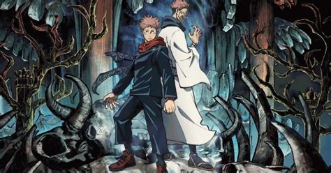 Jujutsu kaisen is a japanese manga series written and illustrated by gege akutami, serialized in shueisha's weekly shōnen jump since march 2018. Jujutsu Kaisen Cosplay Shows The Duality of Yuji and Sukuna