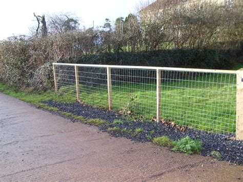 Call us to buy fence materials to do it yourself, or to get your fence installed by our pros. High Stock Fencing