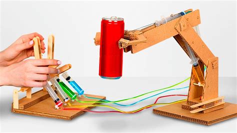 How To Make Hydraulic Powered Robotic Arm From Cardboard Youtube