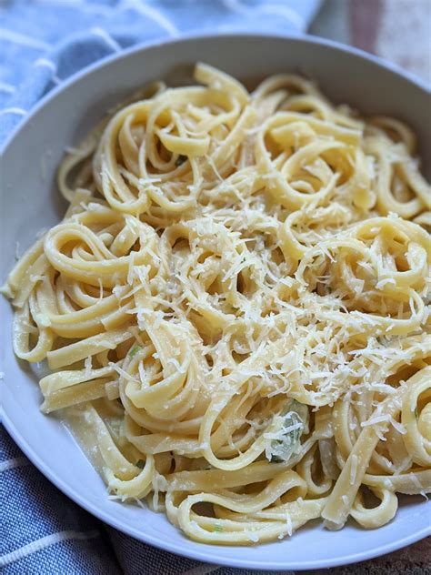 White Wine Pasta Sauce With Garlic And Herbs Recipe