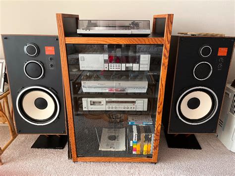 Akai Stereo System Old School Complete With Speakers Stands Mid 80s
