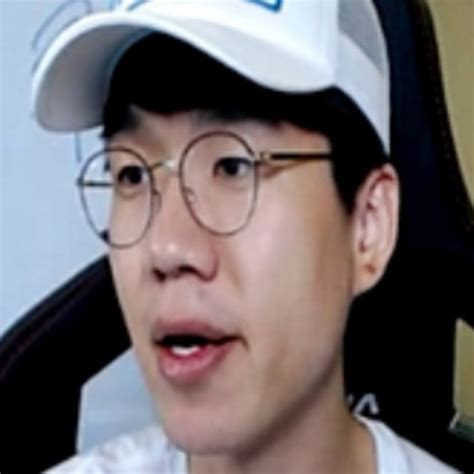 자동 오나홀 끝판왕, 매우 강력한 피스톤 운동 지원, 건조모드로 쉽게 관리 가능783명 구매완료. 가조쿠 뜻 * 보겸 가조쿠 머냐?