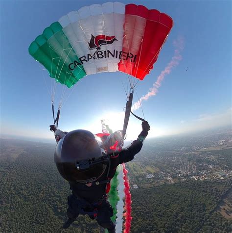 Sezione Paracadutismo Sportivo Carabinieri Livorno