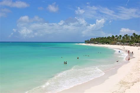 Ten Beautiful And Most Popular Beaches In Caribbean Tourism In The World