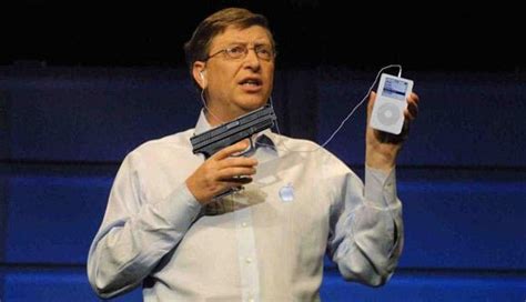 Nach dieser nachricht kann man fast die uhr stellen: Bill Gates Won't Buy an Apple Watch: We Use Microsoft ...