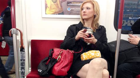 21 Annoying Things People Need To Stop Doing On The Ttc Narcity