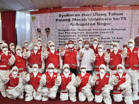 Relawan Pmi Rawat Keluarga Di Kabupaten Bogor Tagar