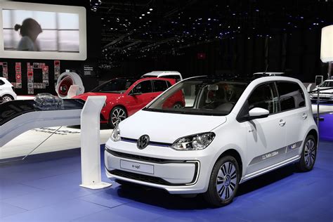 We produce socially impactful research to find solutions for the world's most pressing issues. 2017 Volkswagen e-Up! Has Minor Updates and Price Decrease in Germany - autoevolution