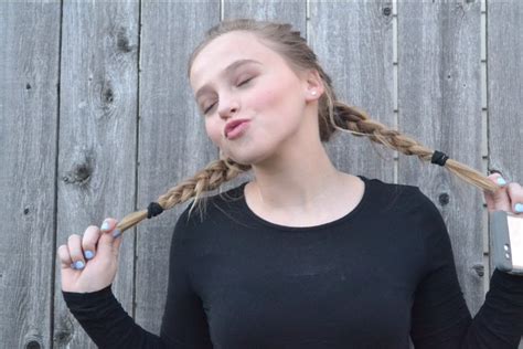 Browse and download high resolution madison wolfe's pictures, wall of celebrities is the best place to view and download celebrities's landscape and portrait wallpapers. Madison Wolfe (@Madison_Wolfe_) | Twitter