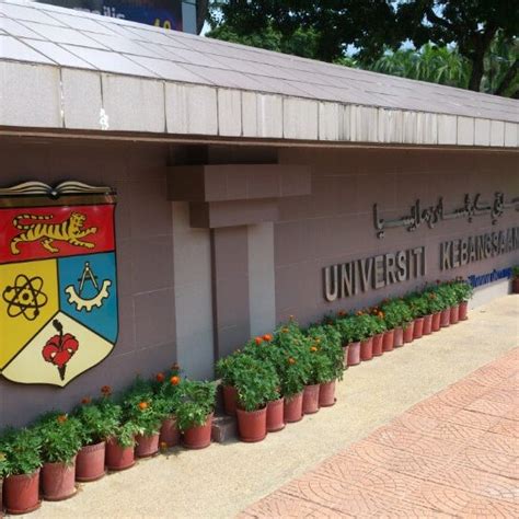 Abbreviated ukm is a public university located in bangi, selangor which is about 35 km south of kuala lumpur. Universiti Kebangsaan Malaysia (UKM) - 64 tips