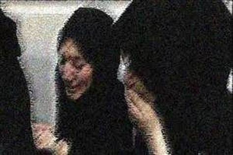 فیلمبرداری از تجاوز فجیع به دختر دانشجو در ماشین عکس