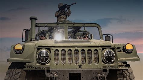 Humvee Maker Enters Army Tactical Truck Race Autoevolution