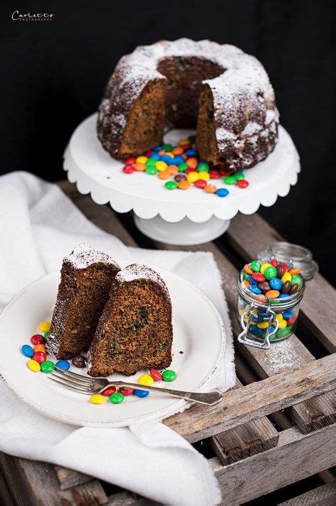 Hurra, hurra, wir sind im kuchen!!! Rezept für M&Ms Schokoladen Gugelhupf - saftiger ...