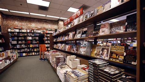 What Will The Death Of Barnes And Noble Do To Bookstores — Quartz
