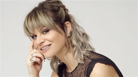 Explore tweets of alessandra amoroso @amorosoof on twitter. Alessandra Amoroso | Music Star's Blog