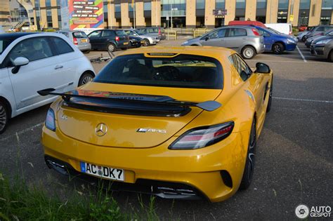 The supercar boasts lightweight engineering and superior handling dynamics. Mercedes-Benz SLS AMG Black Series - 30 July 2016 - Autogespot