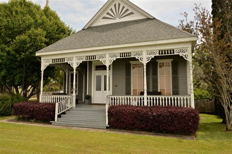 Natchez Zillow