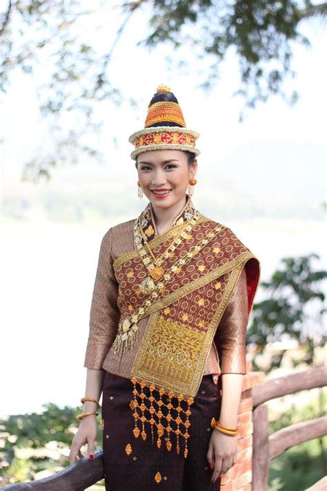 Nangsangkhane Xout Lao Dress Laotian Dress Traditional Outfits Asian Outfits Laos Wedding