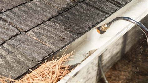 How To Clean Gutters With A Pressure Washer 2024