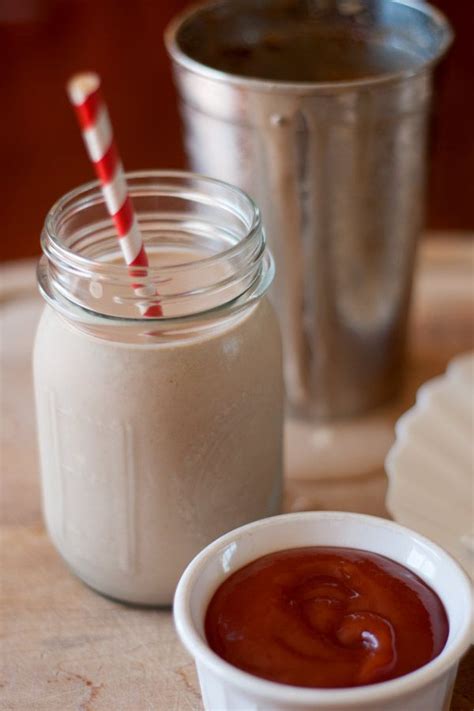 You will need 1/4 cup milk, 3/4 cup yogurt, one banana, three tablespoons of dark chocolate chips, and. Mom's Famous 1000 Calorie Chocolate Peanut Butter ...