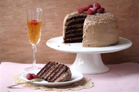 Cover and refrigerate for up to 2 weeks. 6 Layer Dreamy Chocolate Mousse Cake- Paula Deen Recipe ...