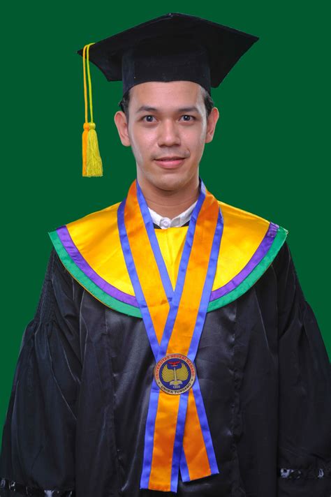 Hasil gambar untuk baju wisuda vector | Membuat baju, Gambar, Wisuda