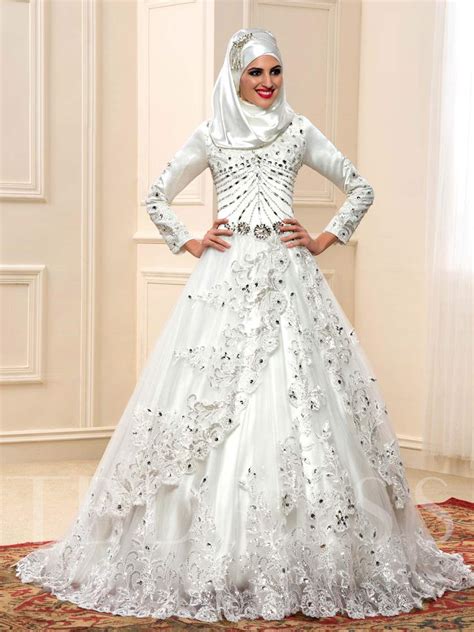 About 22 of these are bag fabric 18. Appliques Sequins Beading Muslim Wedding Dress - Tbdress.com