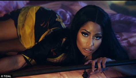 Nicki Minaj Releases Dark And Sexy New Music Video Daily Mail Online