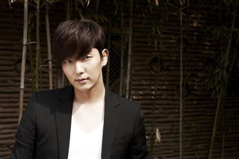 He started everything at zero. Lee Jun Ki Considering Sageuk Drama "The Joseon Gunman ...
