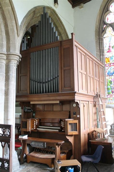Organ In St Andrews Church Rippingale © Jhannan Briggs Cc By Sa20